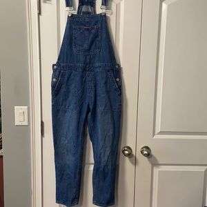 GAP Crop denim overalls